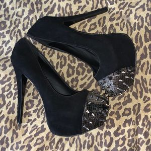 Woman’s Platform Heels